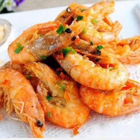 Crispy fried shrimp ( salt and pepper, photographed
